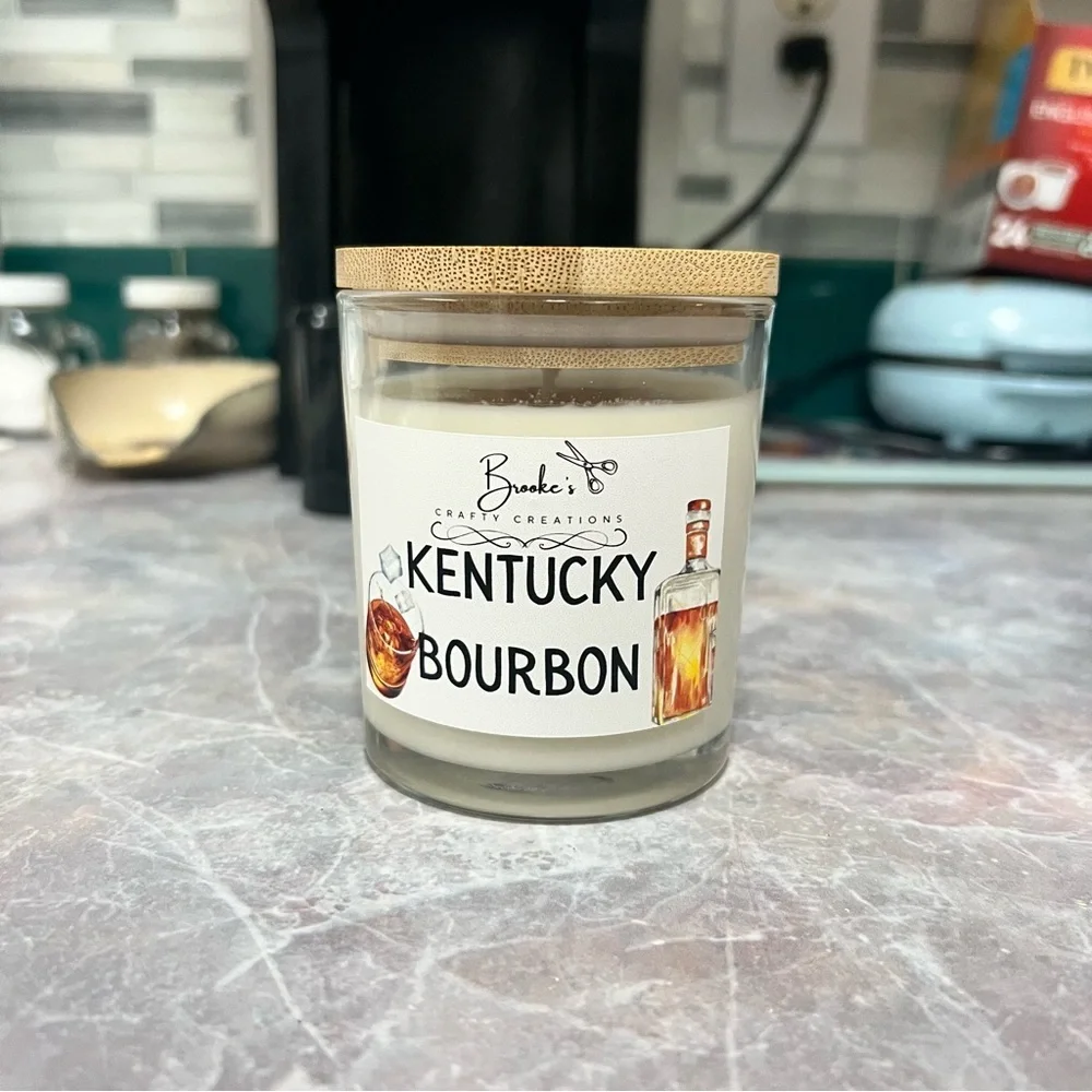 Kentucky Bourbon Soy Candle – 10oz Whiskey Scent with Bamboo Lid